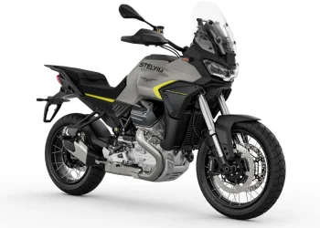 Moto Guzzi Stelvio 2026: Nuove Tonalità della Avventura